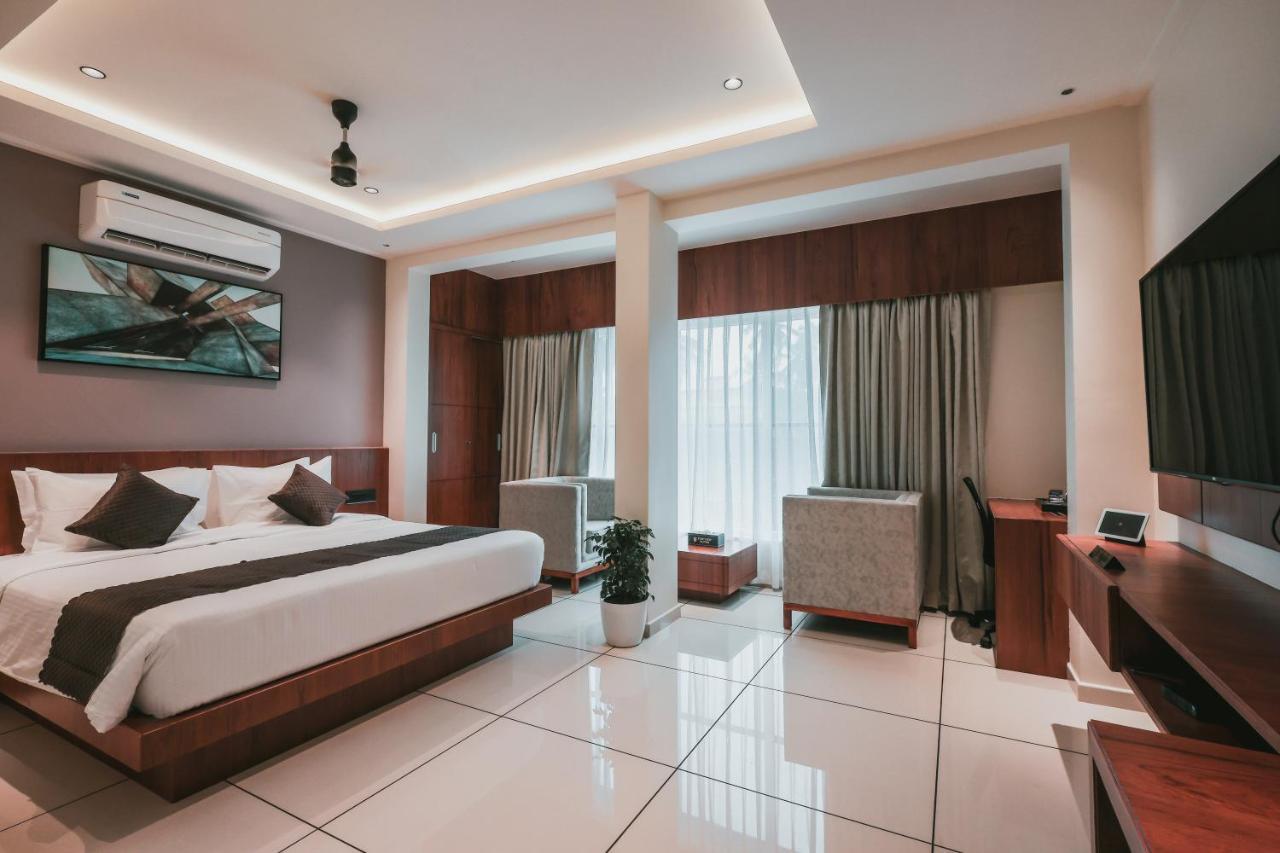Fortview Suites Kāsaragod Exteriér fotografie