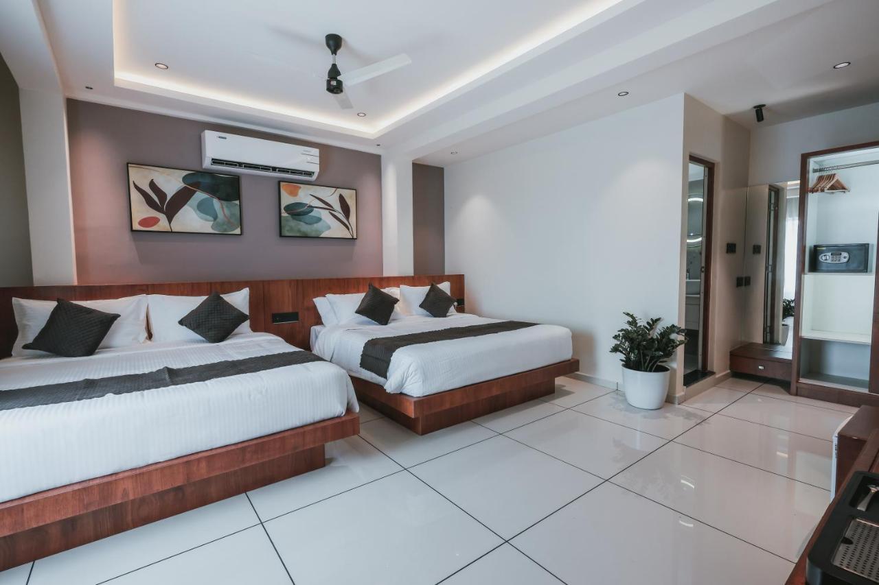 Fortview Suites Kāsaragod Exteriér fotografie