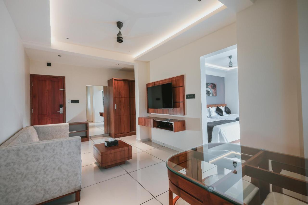 Fortview Suites Kāsaragod Exteriér fotografie