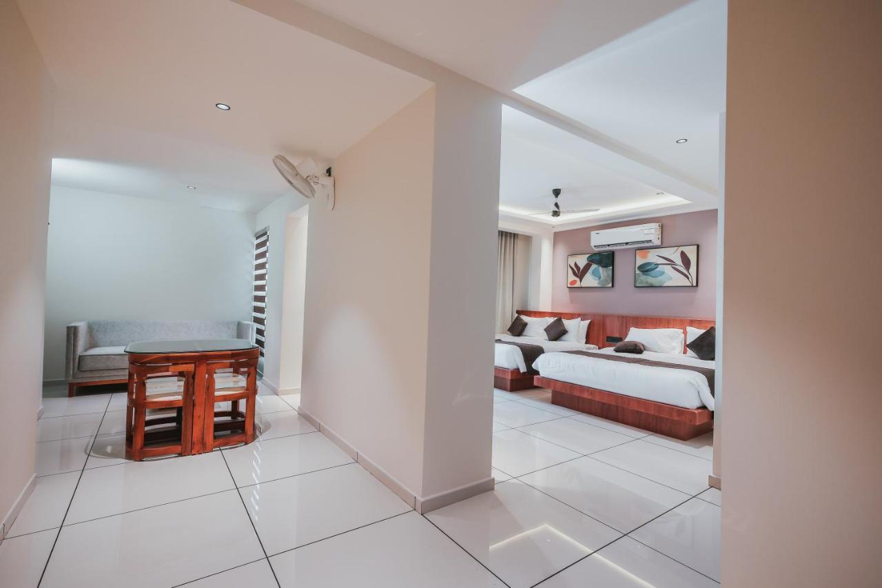 Fortview Suites Kāsaragod Exteriér fotografie